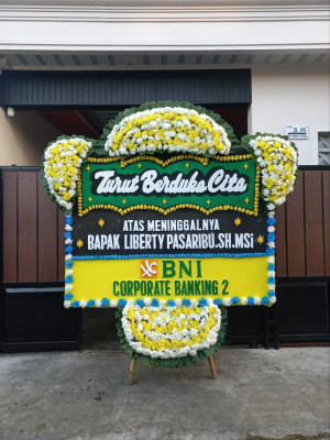 Papan Bunga Duka di Pemenang