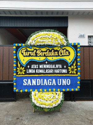 Papan Bunga Duka di Pemenang